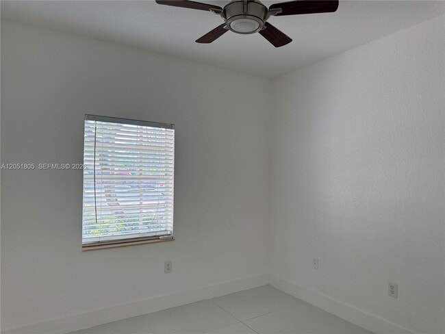 Building Photo - 5670 NW 116th Ave