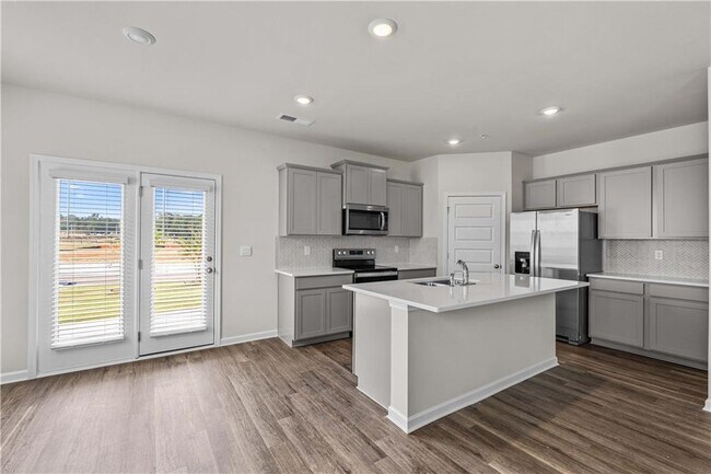 Building Photo - 334 Sound Cir