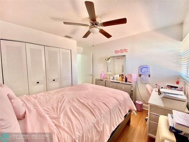 Building Photo - 416 SW 96th Ct