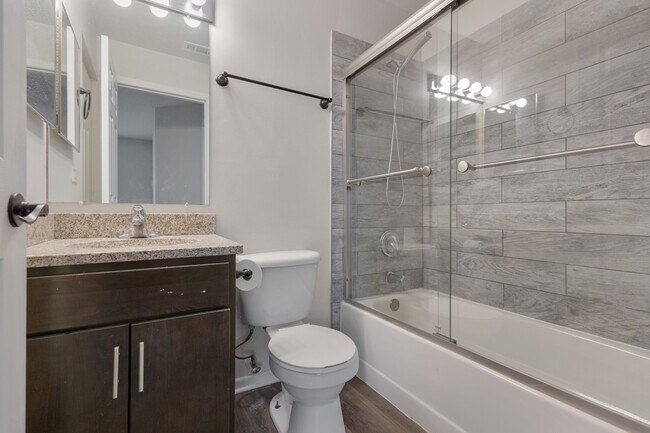 Building Photo - 96 Gant Cir