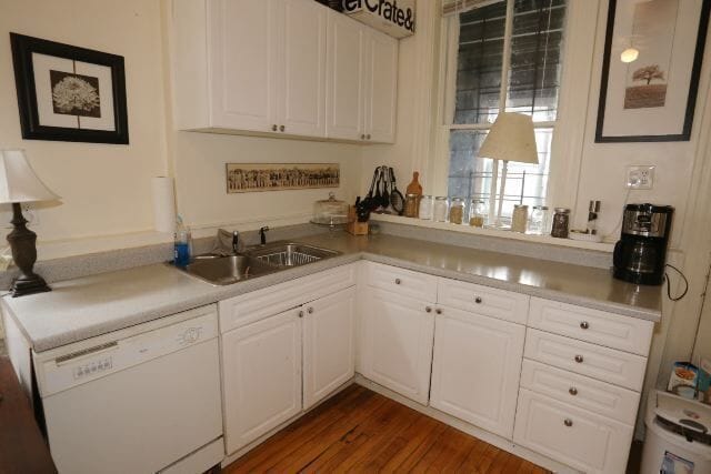 Building Photo - 2031 W Moffat St