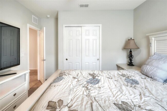 Building Photo - 1623 Aspen Ave