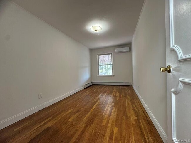 Building Photo - 47-19 213th St