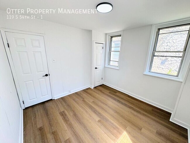Building Photo - 119 S 54th St