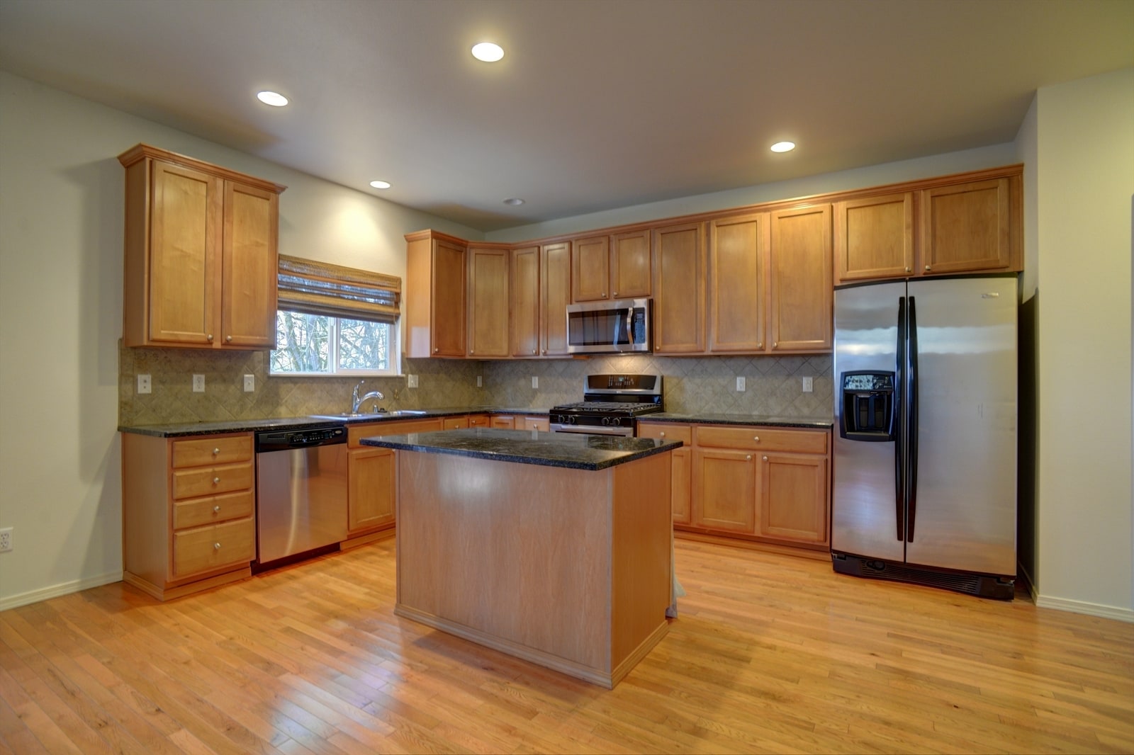 Building Photo - 20315 122nd Pl NE