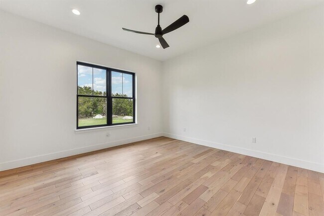 Building Photo - 116 Tranquility Trails