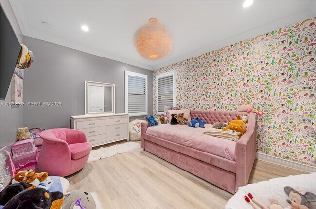 Building Photo - 16849 Pierre Cir