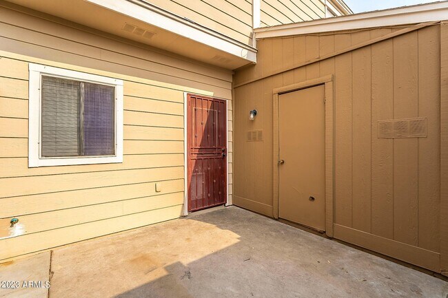 Building Photo - 18616 N 34th Ave