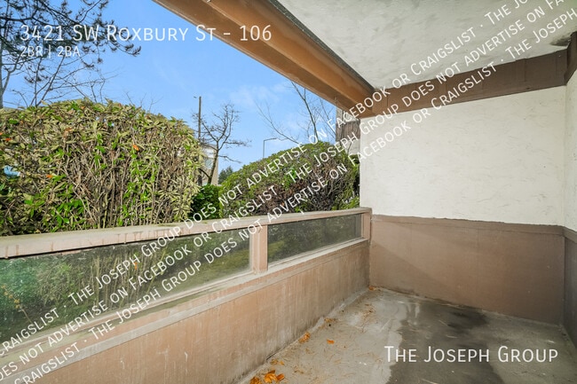 Building Photo - 3421 SW Roxbury St