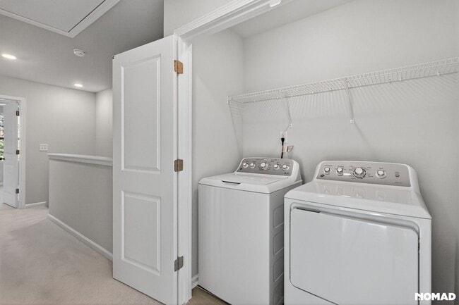 Building Photo - 516 Light Oak Wy