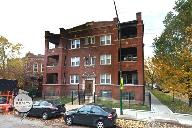 Building Photo - 3409 W Parker Ave