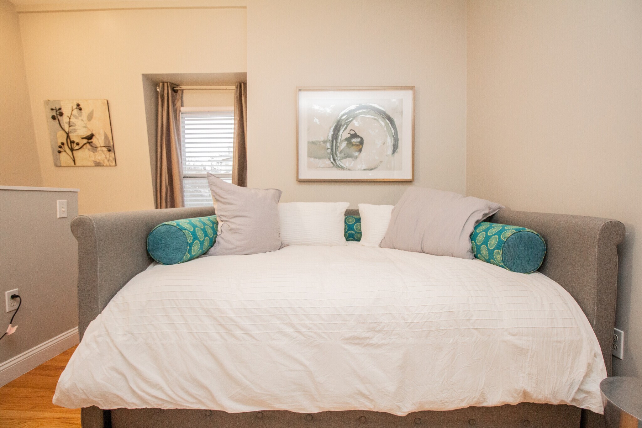 Building Photo - 24 Jay St