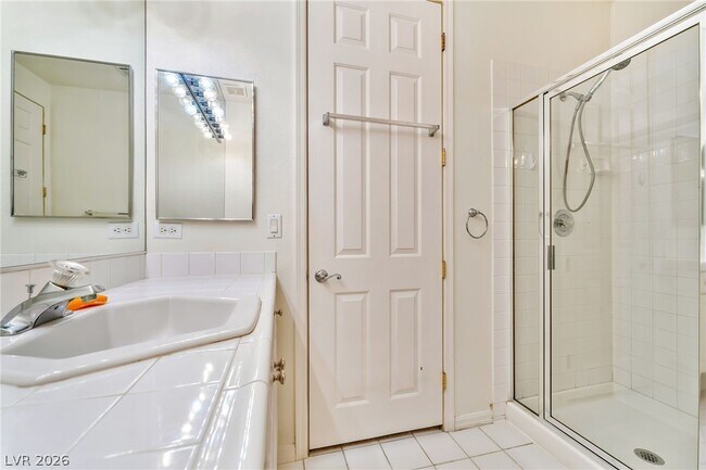 Building Photo - 9430 Laguna Niguel Dr