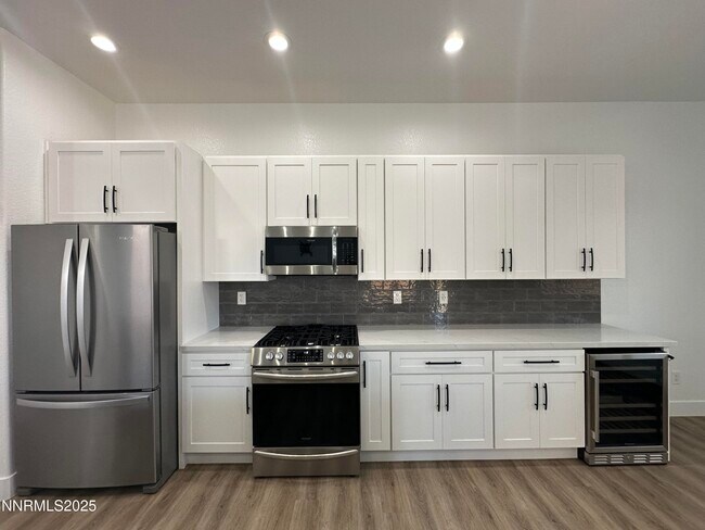 Building Photo - 9533 Steep Climb Ct