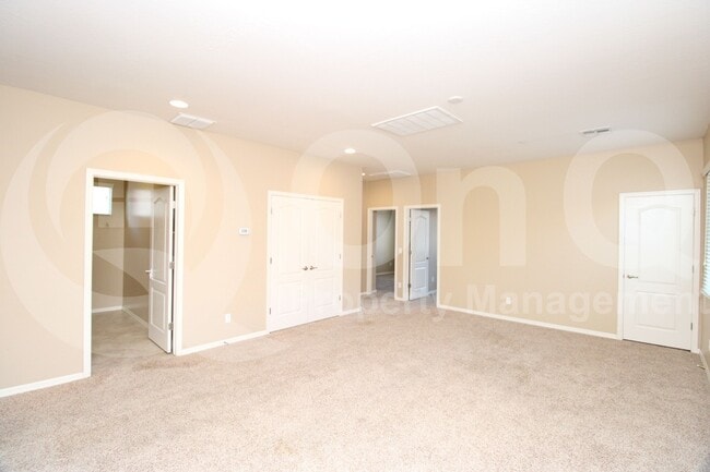 Building Photo - 17466 N 92nd Ave