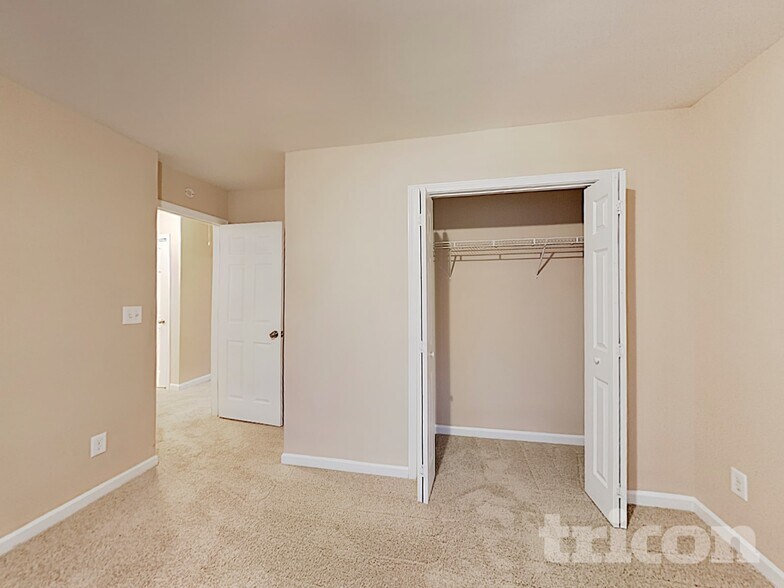 Building Photo - 1061 Wallace Hill Ridge SE