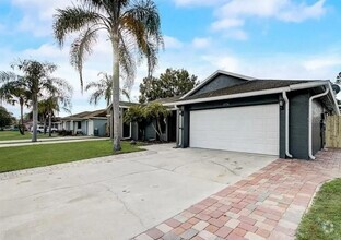 Building Photo - 12756 Illinois Woods Ln