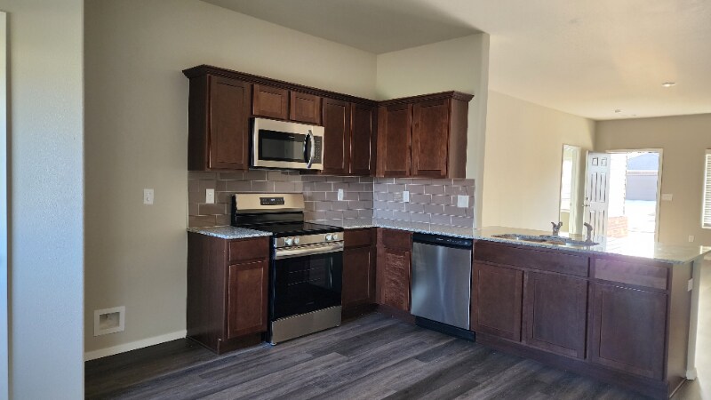 Building Photo - 2606 S Silver St