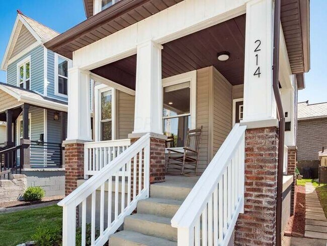 Building Photo - 214 N 17th St