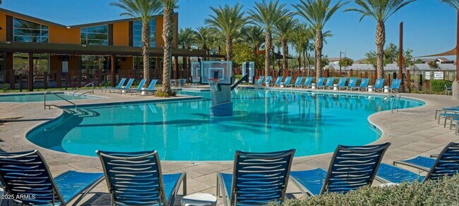 Building Photo - 9922 E Wavelength Ave