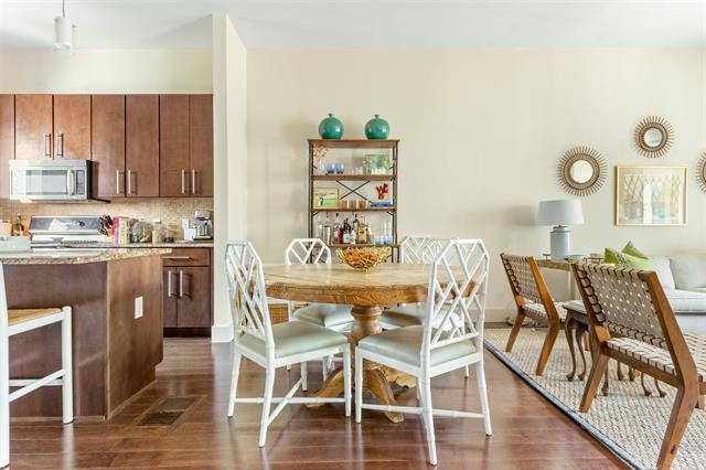 Building Photo - 4111 Newton Ave