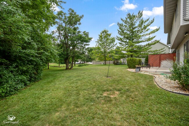 Building Photo - 306 Grande Dr