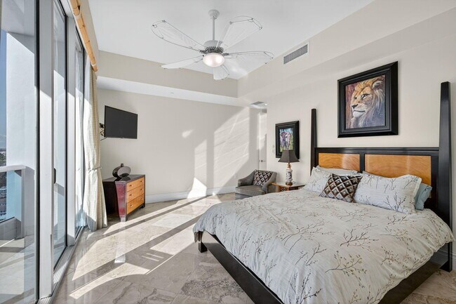 Building Photo - 1600 S Ocean Blvd