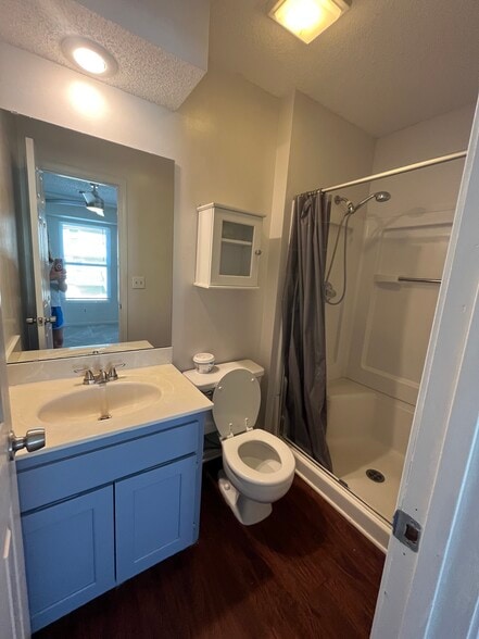 Building Photo - 6432 Pflumm Rd