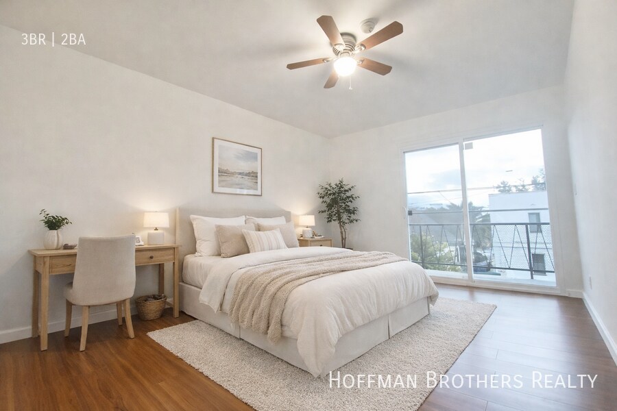 Building Photo - 1445 S Sherbourne Dr