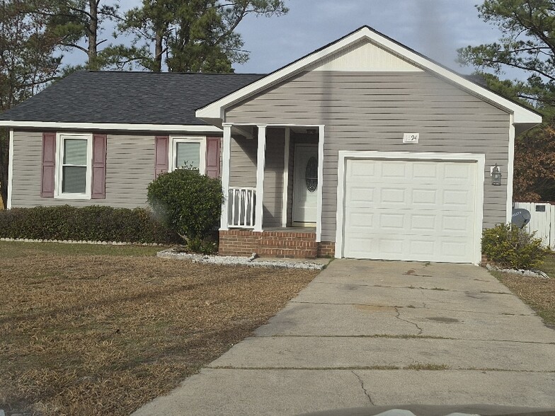 Primary Photo - 1594 Menola Ct