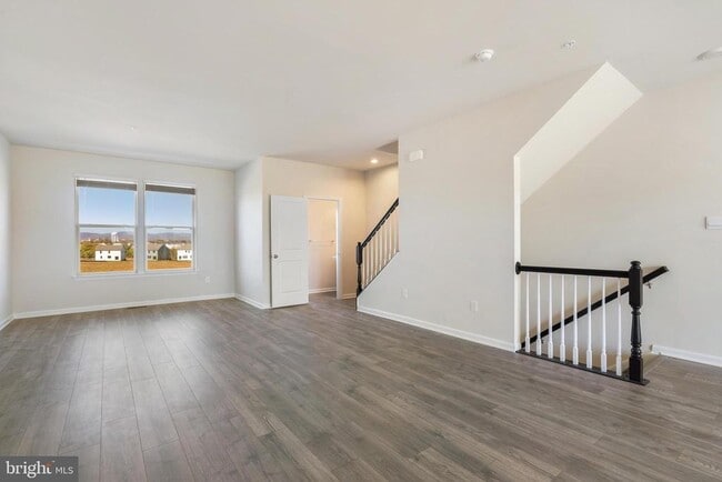 Building Photo - 760 Union St