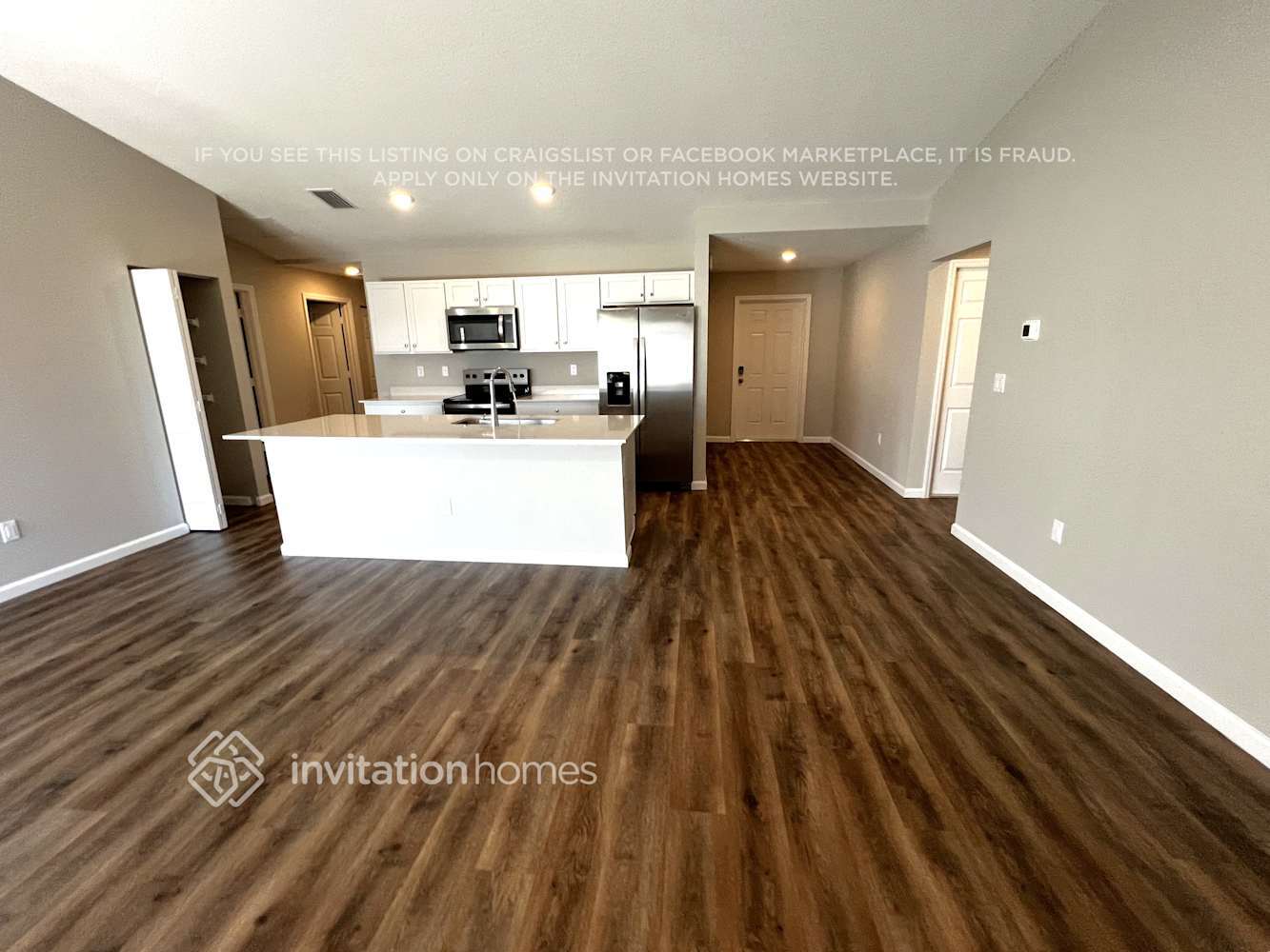 Building Photo - 440 SE Asbury Ln