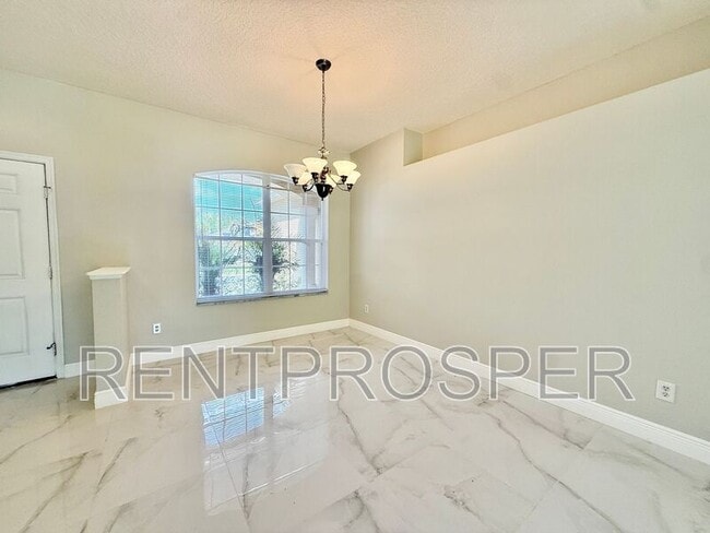 Building Photo - 10181 Marsh Pine Cir
