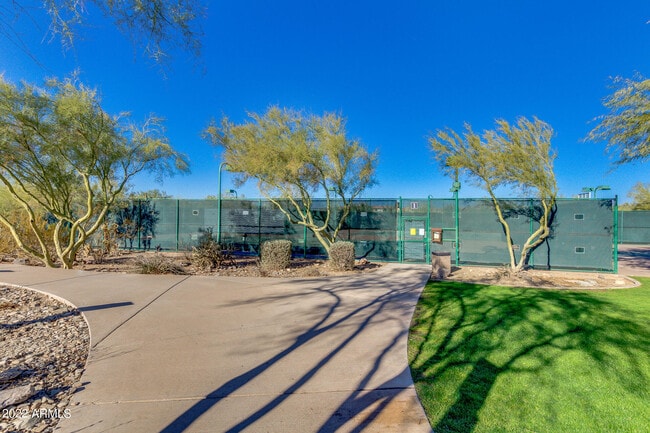 Building Photo - 10602 E Blanche Dr