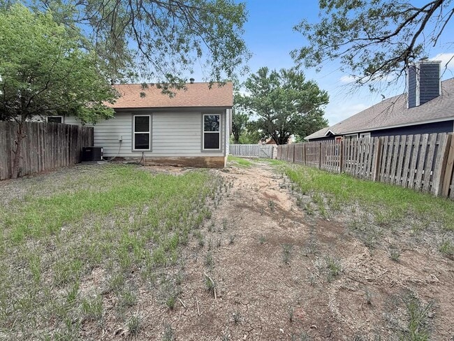 Building Photo - 403 Fantail Loop