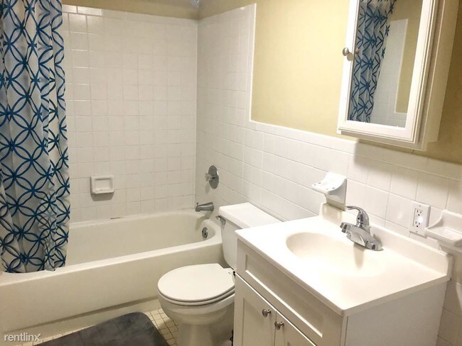 Building Photo - 4412 Walnut St