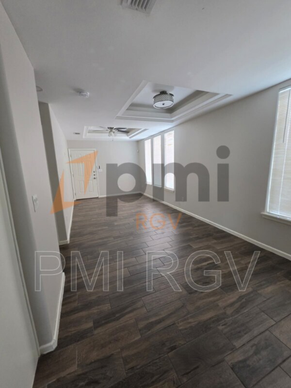 Building Photo - 2106 Taxco Ct