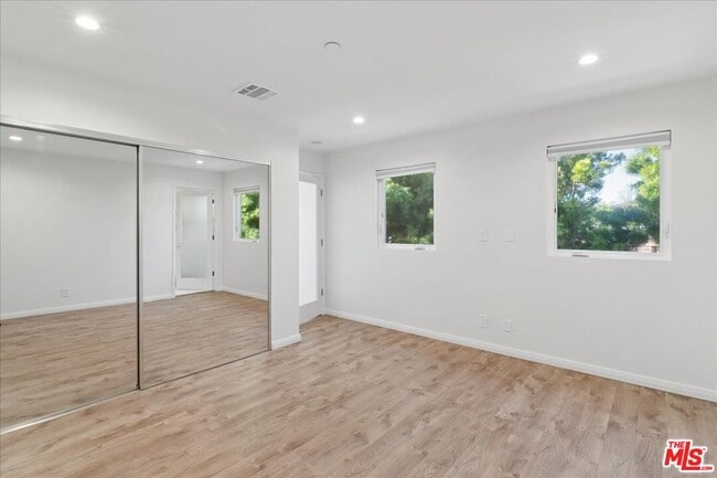 Building Photo - 4238 Jasmine Ave