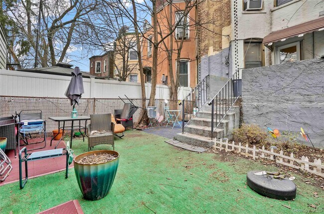 Building Photo - 123-16 Hillside Ave.