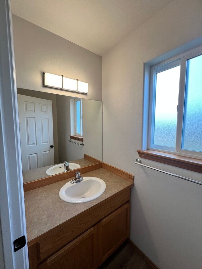 Building Photo - Fresh Paint and Flooring! Great Value and ...