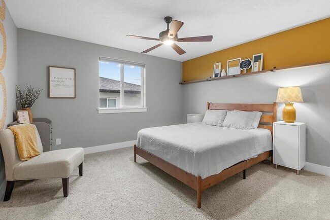 Building Photo - Modern 4BD/3BA Rental with Garage & Fenced...