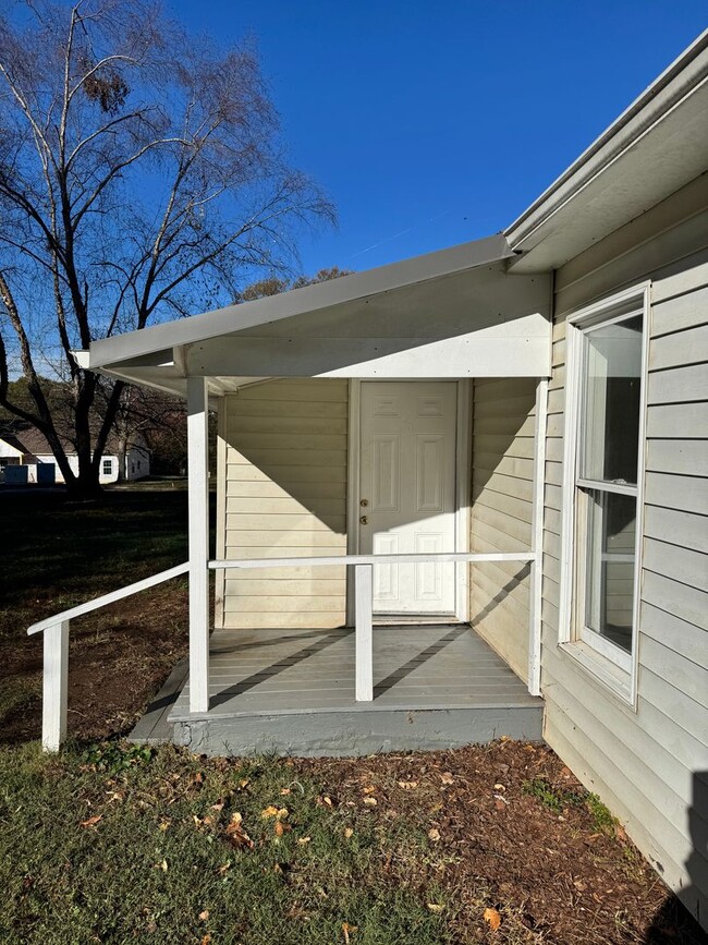 Building Photo - 2/1 in Shelby, NC - In process of finishing