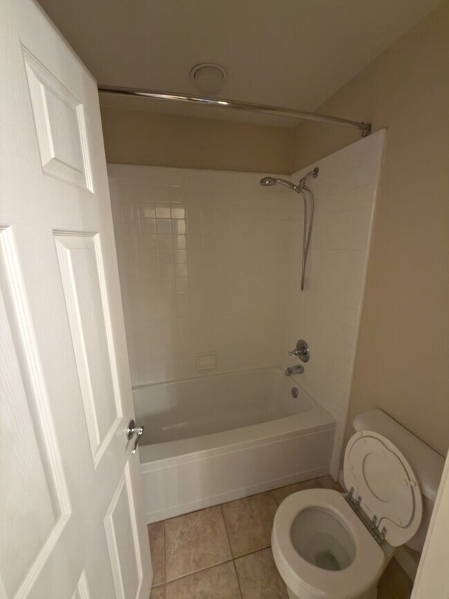 Building Photo - Beautiful home near La Mariposa Elementary School in Camarillo