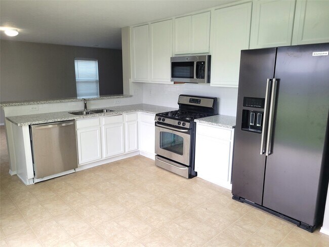 Building Photo - 7642 Appleberry Dr