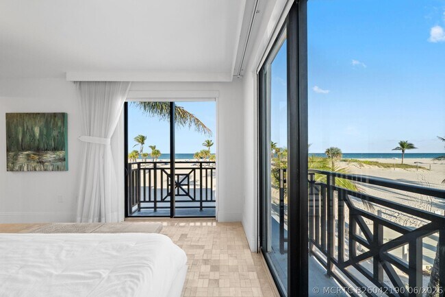Building Photo - 1680 S Ocean Dr