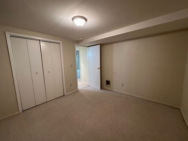 Building Photo - South Hill 3-Bedroom, 2-Bath Rancher with Finished Basement