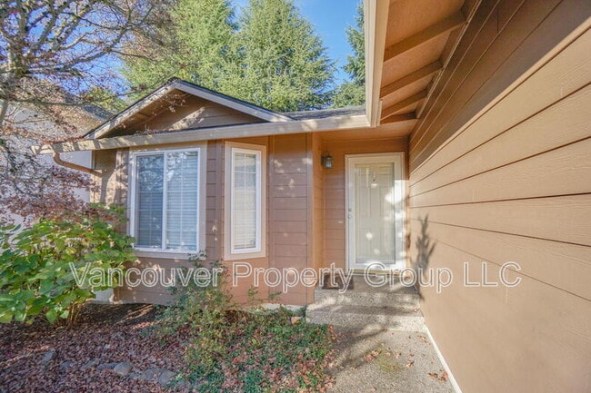 Building Photo - 1906 NE 151st Cir