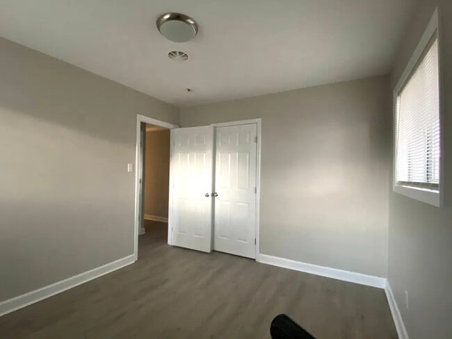 Building Photo - 969 De Porres Ave