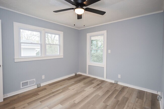 Building Photo - 3 Bedroom Home for Rent in Griffin, GA – $1,600/mo | 2 Bathrooms