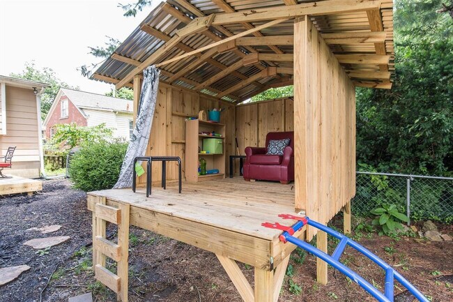 Building Photo - 224 Lackawanna Rd